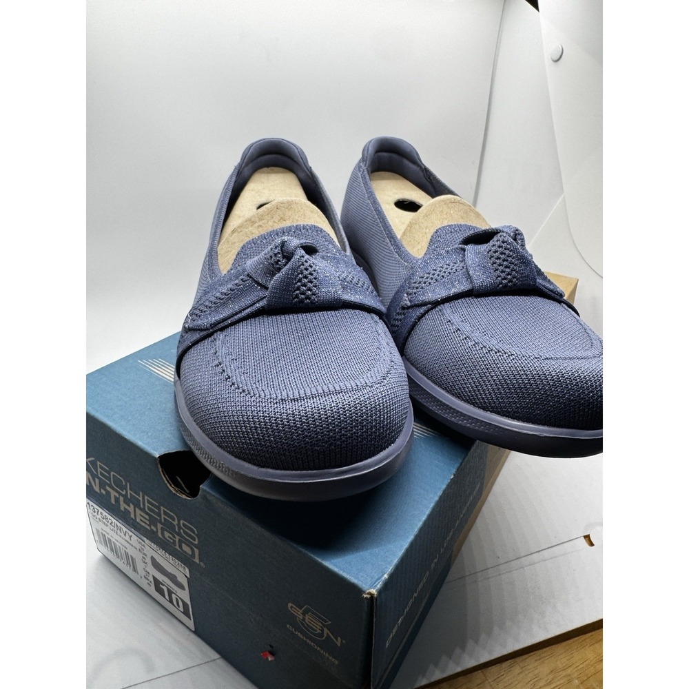 NIB Skechers Go Step Lite Slip-On Flats Women's Illuminate Navy Size 10 Wash